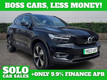 2022 VOLVO XC40