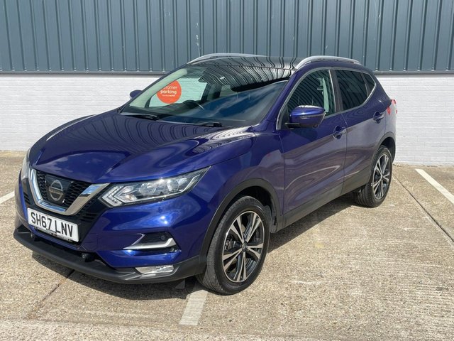 View our NISSAN QASHQAI