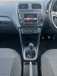 USED 2017 17 VOLKSWAGEN POLO 1.2 TSI BlueMotion Tech Match Hatchback 5dr Petrol Manual Euro 6 (s/s) (90 ps) *FSH *ZERO DEPO FINANCE *1  OWNER