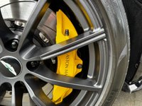 USED 2020 70 ASTON MARTIN VANTAGE 4.0 V8 Coupe 2dr Petrol Auto Euro 6 (510 ps) &pound;9KEXTRAS*20"ALLOYS*YELLOW CALIPERS