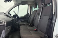 USED 2015 15 FORD TRANSIT CUSTOM 2.2 TDCi 330 Trend Kombi 5dr Diesel Manual L2 H1 (197 g/km, 153 bhp) 