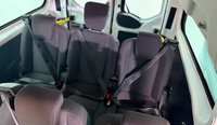 USED 2015 15 FORD TRANSIT CUSTOM 2.2 TDCi 330 Trend Kombi 5dr Diesel Manual L2 H1 (197 g/km, 153 bhp) 