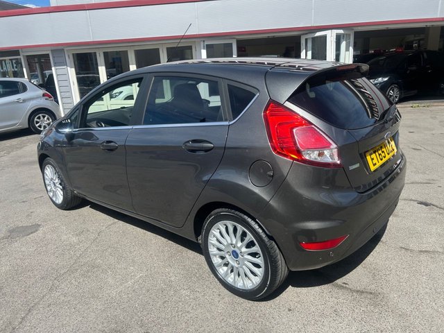 2016 FORD FIESTA 1.0T EcoBoost Zetec Hatchback 5dr Petrol Manual Euro 6 (s/s) (100 ps) - Photo 2