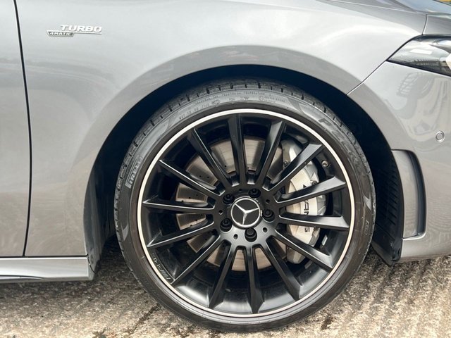 2020 MERCEDES-BENZ A-CLASS 2.0 A35 AMG (Premium) Saloon 4dr Petrol SpdS DCT 4MATIC Euro 6 (s/s) (306 ps) - Photo 9