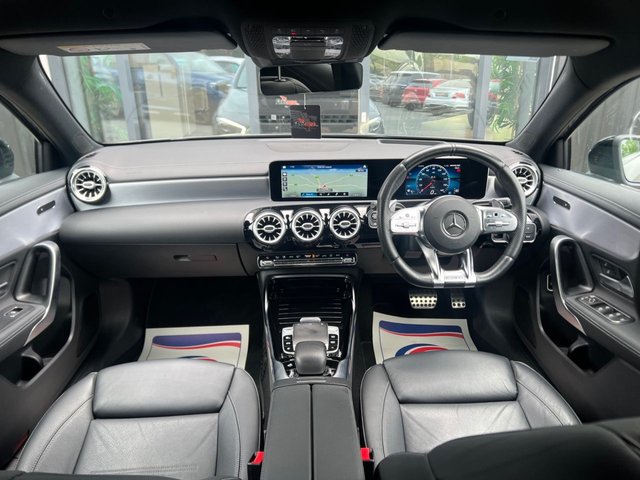 2020 MERCEDES-BENZ A-CLASS 2.0 A35 AMG (Premium) Saloon 4dr Petrol SpdS DCT 4MATIC Euro 6 (s/s) (306 ps) - Photo 10