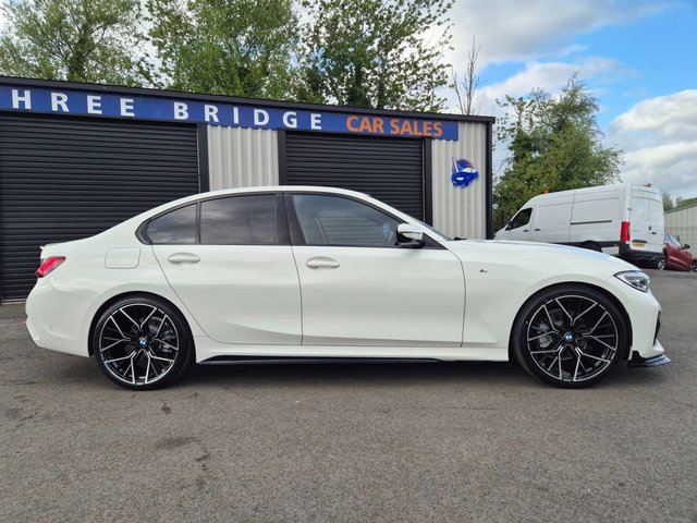 2019 BMW 3 SERIES - Photo 9