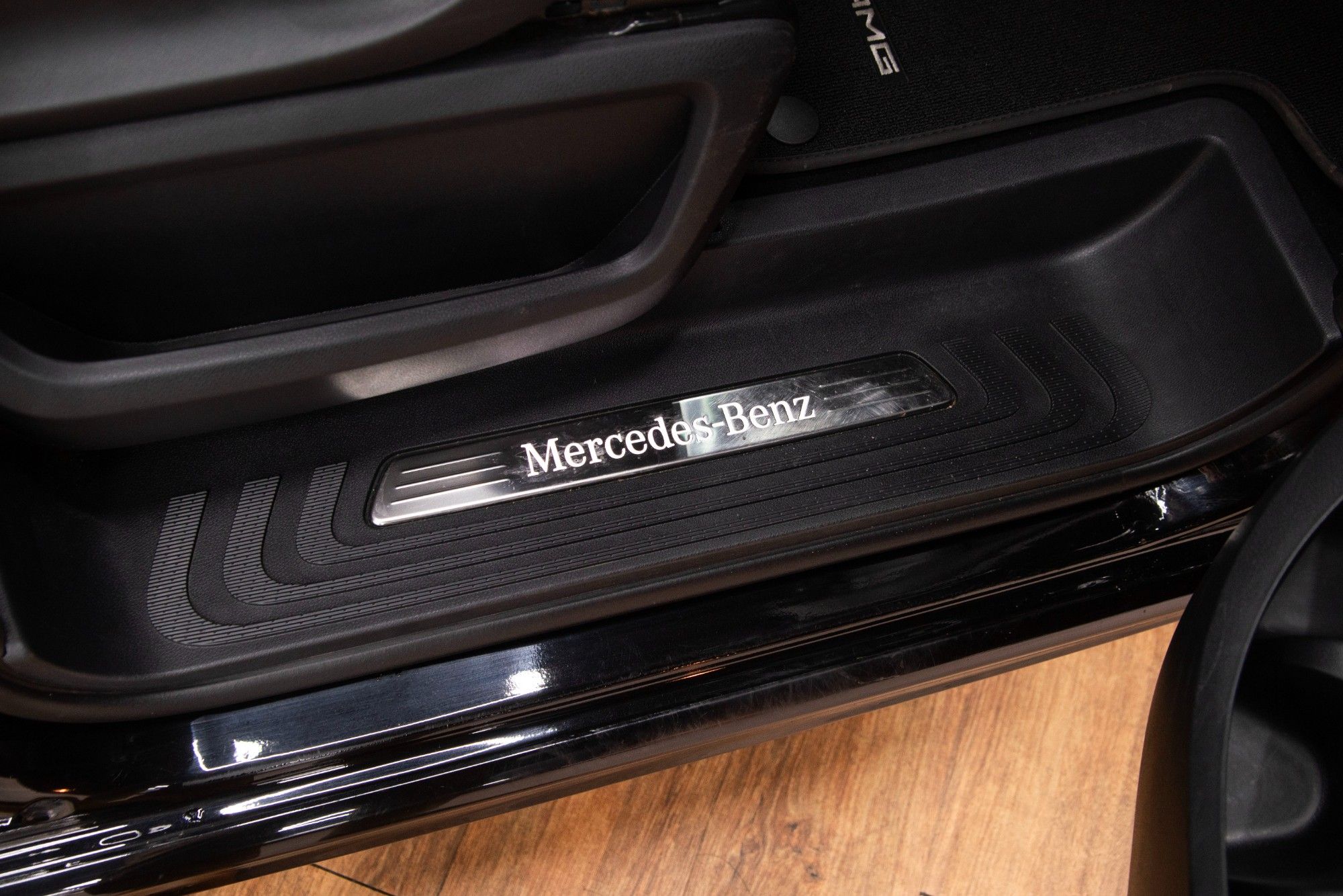 USED 2022 72 MERCEDES-BENZ V-CLASS 2.0 V300d AMG Line XLWB 