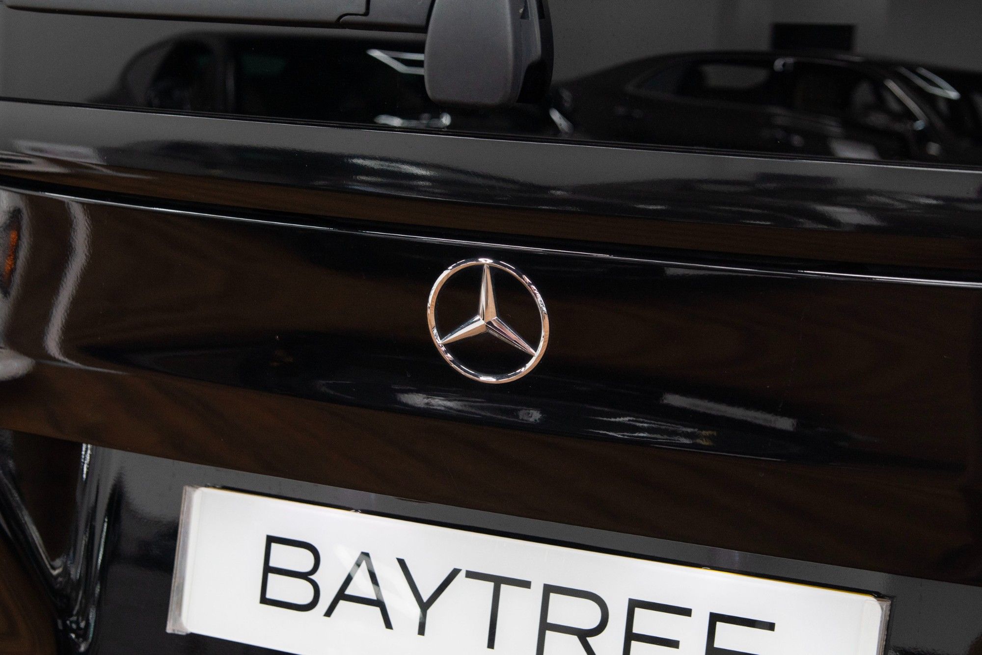 USED 2022 72 MERCEDES-BENZ V-CLASS 2.0 V300d AMG Line XLWB 