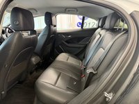 USED 2019 69 JAGUAR I-PACE 400 90kWh S SUV 5dr Electric Auto 4WD (400 ps)+1 FORMER KEEPER+HISTORY+2 KEYS+2 CABLES+MEDIA+NAVIGATION+FULL LEATHER SEATS+PRIVACY+18 INCH ALLOYS 2 KEYS+2 CABLES+1 FORMER KEEPER+FULL LEATHER HEATED SEATS+BLUETOOTH+PARK CONTROL+18" ALLOYS+MEDIA+NAV+CLIMATE+CRUISE+REAR CAM+HPI CLEAR