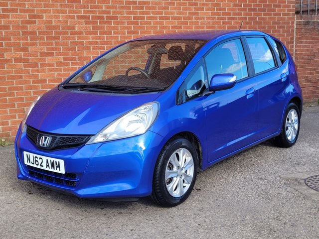 2012 62 Honda Jazz 1.4 i-VTEC ES Hatchback 5dr Petrol CVT Euro 5 (99 ps)
