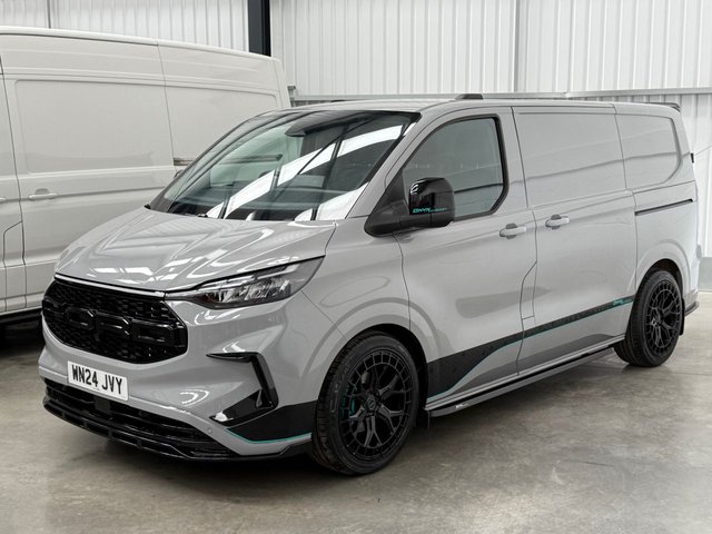 View our FORD TRANSIT CUSTOM