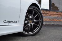 USED 2015 15 PORSCHE CAYMAN 2.7 981 Coupe 2dr Petrol PDK Euro 6 (s/s) (275 ps) BOSE / PASM / CHRONO / NAV