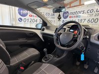 USED 2017 17 PEUGEOT 108 1.0 Active Hatchback 3dr Petrol Manual Euro 6 (68 ps)+2 KEYS+2 FORMER KEEPERS+AIRCON 2 KEYS+2 FORMER KEEPERS+AIRCON+HISTORY+INSURANCE GROUP 6+MEDIA+USB+AUX+HPI CLEAR