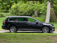 USED 2017 17 VOLKSWAGEN PASSAT 2.0 TDI BlueMotion Tech R-Line Estate 5dr Diesel DSG Euro 6 (s/s) (150 ps) 
