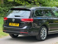 USED 2017 17 VOLKSWAGEN PASSAT 2.0 TDI BlueMotion Tech R-Line Estate 5dr Diesel DSG Euro 6 (s/s) (150 ps) 