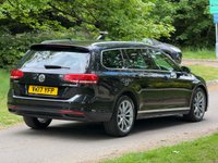 USED 2017 17 VOLKSWAGEN PASSAT 2.0 TDI BlueMotion Tech R-Line Estate 5dr Diesel DSG Euro 6 (s/s) (150 ps) 