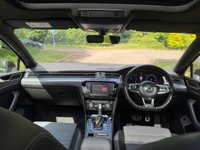 USED 2017 17 VOLKSWAGEN PASSAT 2.0 TDI BlueMotion Tech R-Line Estate 5dr Diesel DSG Euro 6 (s/s) (150 ps) 