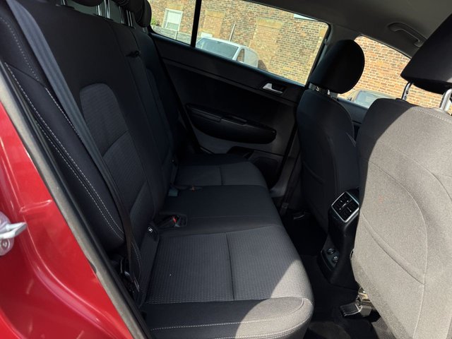 2019 KIA SPORTAGE 2019 1.6 GDi 2 SUV 5dr Petrol - Photo 7