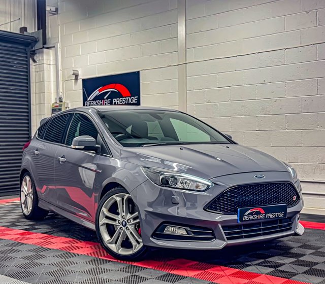 2015 15 Ford Focus 2.0T EcoBoost ST-3 Hatchback 5dr Petrol Manual Euro 6 (s/s) (250 ps)