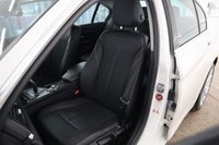 USED 2012 62 BMW 3 SERIES 2.0 320i Luxury Saloon 4dr Petrol Auto Euro 5 (s/s) (184 ps) SERVICE HISTORY 2 KEYS 1 OWNER