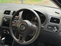 USED 2011 61 VOLKSWAGEN POLO 1.4 Match Hatchback 5dr Petrol DSG Euro 5 (85 ps) 