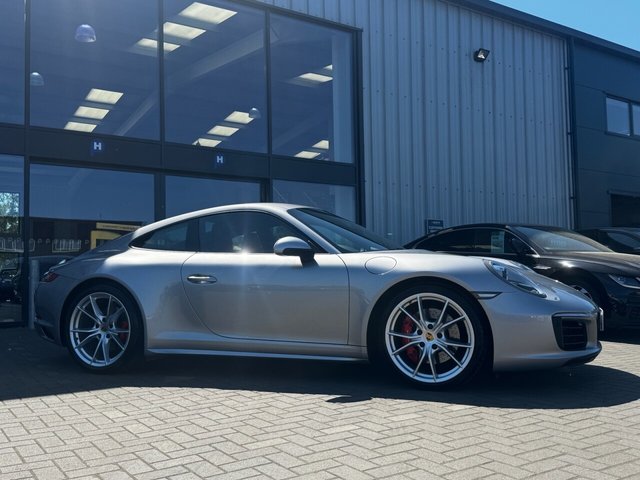 2016 PORSCHE 911 3.0T 991 Carrera 4S Coupe 2dr Petrol PDK 4WD Euro 6 (s/s) (420 ps) - Photo 9