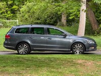 USED 2011 11 VOLKSWAGEN PASSAT 2.0 TDI BlueMotion Tech SE Estate 5dr Diesel Manual Euro 5 (s/s) (140 ps) 
