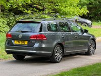 USED 2011 11 VOLKSWAGEN PASSAT 2.0 TDI BlueMotion Tech SE Estate 5dr Diesel Manual Euro 5 (s/s) (140 ps) 