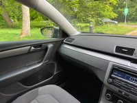 USED 2011 11 VOLKSWAGEN PASSAT 2.0 TDI BlueMotion Tech SE Estate 5dr Diesel Manual Euro 5 (s/s) (140 ps) 