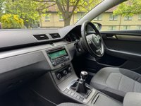 USED 2011 11 VOLKSWAGEN PASSAT 2.0 TDI BlueMotion Tech SE Estate 5dr Diesel Manual Euro 5 (s/s) (140 ps) 