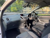 USED 2011 11 FORD FIESTA 1.25 Zetec Hatchback 3dr Petrol Manual (129 g/km, 81 bhp) 