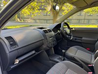 USED 2006 06 VOLKSWAGEN POLO 1.2 S Hatchback 5dr Petrol Manual (144 g/km, 55 bhp) 