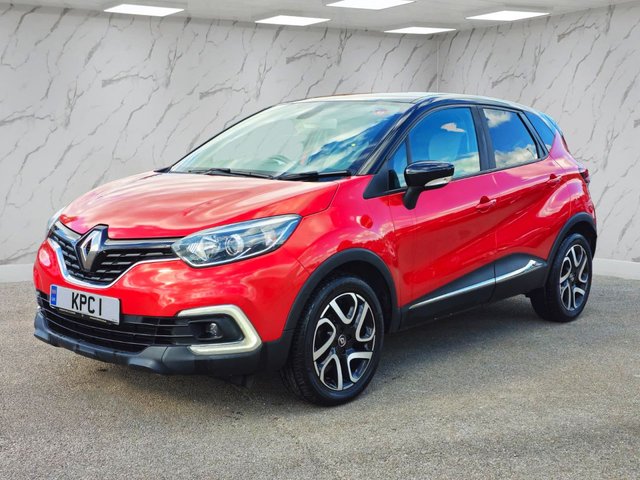 View our RENAULT CAPTUR