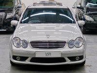 USED 2004 54 MERCEDES-BENZ C CLASS 5.4 C55 AMG saloon 4dr petrol Automatic SUNROOF + LOW MILEAGE