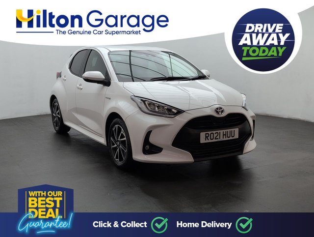 USED 2021 21 Toyota Yaris 1.5 Vvt-H Design Hatchback 5dr Petrol Hybrid E-Cvt Euro 6 (s/S) (116 Ps) - Apple Carplay + Dab Radio -