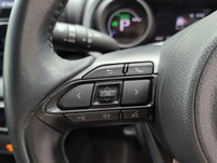 USED 2021 21 Toyota Yaris 1.5 Vvt-H Design Hatchback 5dr Petrol Hybrid E-Cvt Euro 6 (s/S) (116 Ps) - Apple Carplay + Dab Radio -