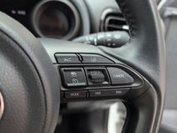 USED 2021 21 Toyota Yaris 1.5 Vvt-H Design Hatchback 5dr Petrol Hybrid E-Cvt Euro 6 (s/S) (116 Ps) - Apple Carplay + Dab Radio -