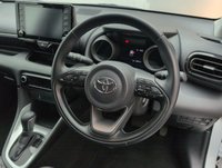 USED 2021 21 Toyota Yaris 1.5 Vvt-H Design Hatchback 5dr Petrol Hybrid E-Cvt Euro 6 (s/S) (116 Ps) - Apple Carplay + Dab Radio -