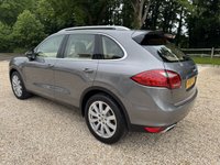USED 2013 13 PORSCHE CAYENNE 3.0 TD V6 SUV 5dr Diesel Tiptronic 4WD Euro 5 (s/s) (240 ps) FULL PORSCHE HISTORY 2 KEYS