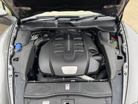 USED 2013 13 PORSCHE CAYENNE 3.0 TD V6 SUV 5dr Diesel Tiptronic 4WD Euro 5 (s/s) (240 ps) FULL PORSCHE HISTORY 2 KEYS
