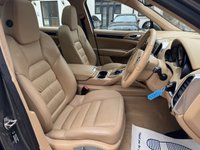 USED 2013 13 PORSCHE CAYENNE 3.0 TD V6 SUV 5dr Diesel Tiptronic 4WD Euro 5 (s/s) (240 ps) FULL PORSCHE HISTORY 2 KEYS