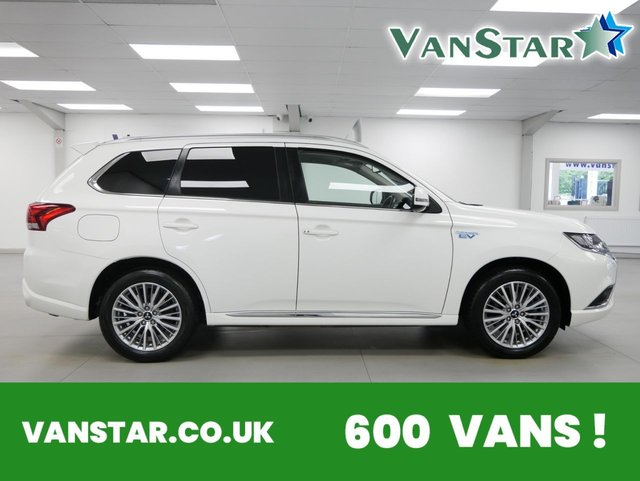 View our Mitsubishi Outlander 2.4 PHEV REFLEX PLUS COMMERCIAL 4WD AUTOMATIC 