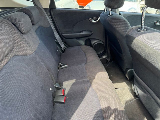 2015 Honda Jazz 1.4L Es Plus 5dr - Photo 7