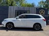 USED 2017 17 MITSUBISHI OUTLANDER 2.0h 12kWh 4h SUV 5dr Petrol Plug-in Hybrid CVT 4WD Euro 6 (s/s) (200 ps) SUNROOF+SATNAV+HTD SEATS+STEERING