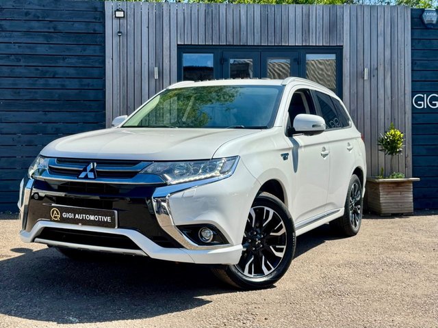 2017 17 Mitsubishi Outlander 2.0h 12kWh 4h SUV 5dr Petrol Plug-in Hybrid CVT 4WD Euro 6 (s/s) (200 ps)