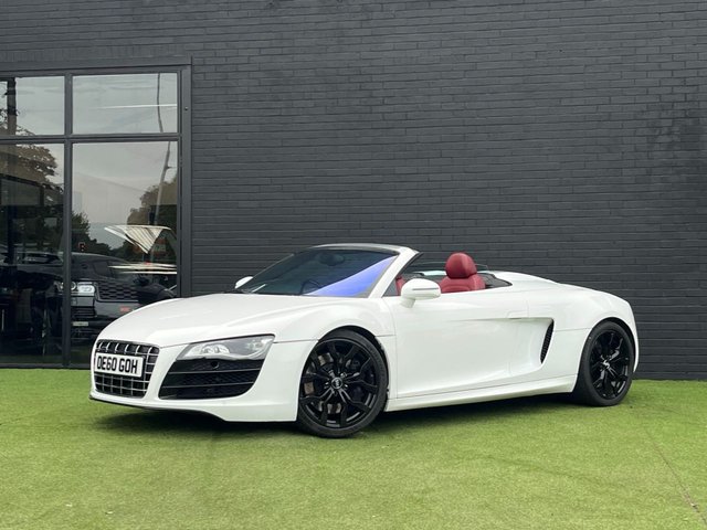 2011 60 Audi R8 5.2 FSI V10 Spyder 2dr Petrol R Tronic quattro Euro 5 (525 ps)
