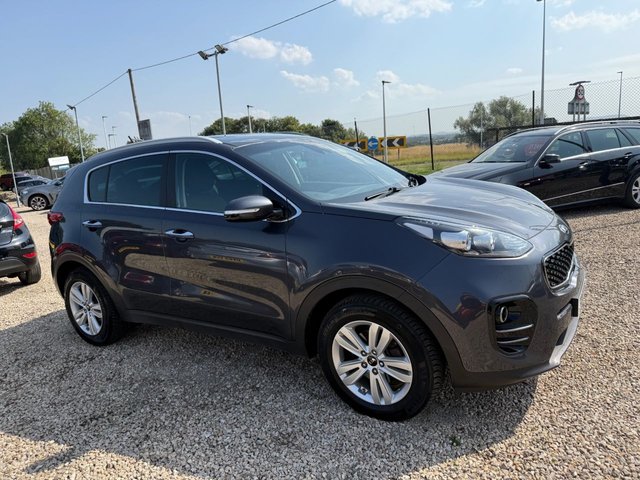 KIA SPORTAGE 1.7 CRDi 2 SUV 5dr Diesel Manual Euro 6 (s/s) (114 bhp) - Photo 9