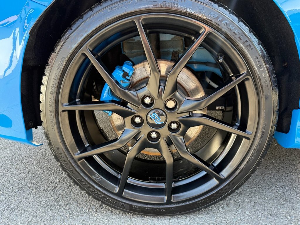 USED 2016 16 FORD FOCUS 2.3T EcoBoost RS Hatchback 5dr Petrol Manual AWD Euro 6 (s/s) (350 ps) EASILY THE CLEANEST ONE FORSALE!!!