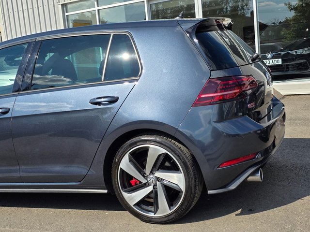 2020 VOLKSWAGEN GOLF 2020 2.0 TSI GPF GTI Performance Hatchback 5dr Petrol DSG Euro 6 (s/s) (245 ps) - Photo 12