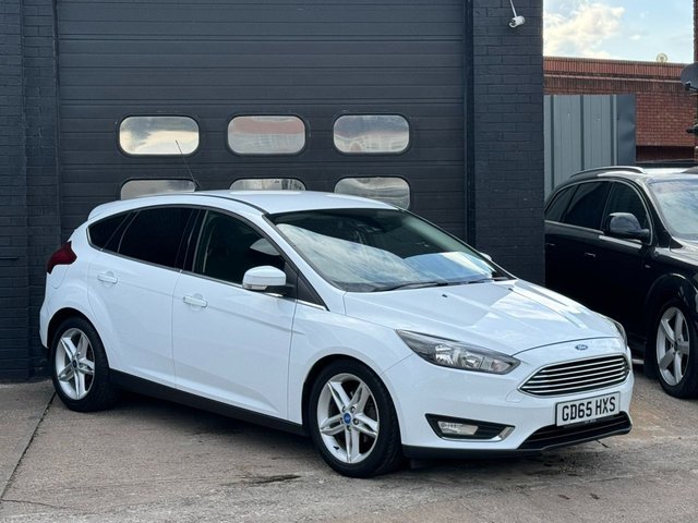 2015 65 Ford Focus 1.0T EcoBoost Titanium Hatchback 5dr Petrol Manual Euro 6 (s/s) (125 ps)